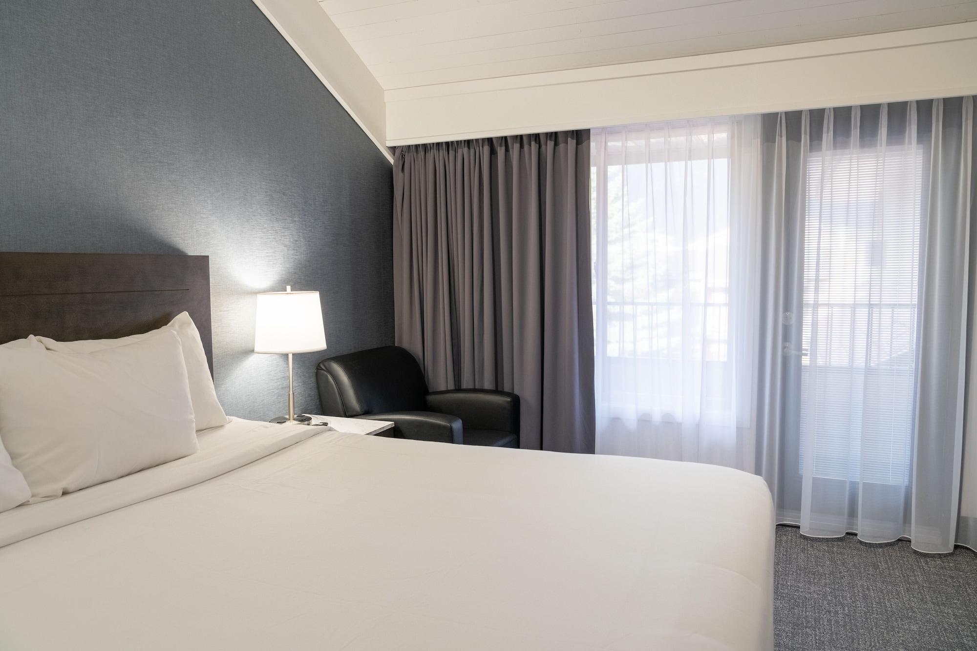 Red Carpet Hotel 3*