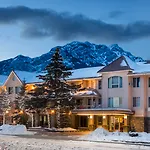 Red Carpet Inn