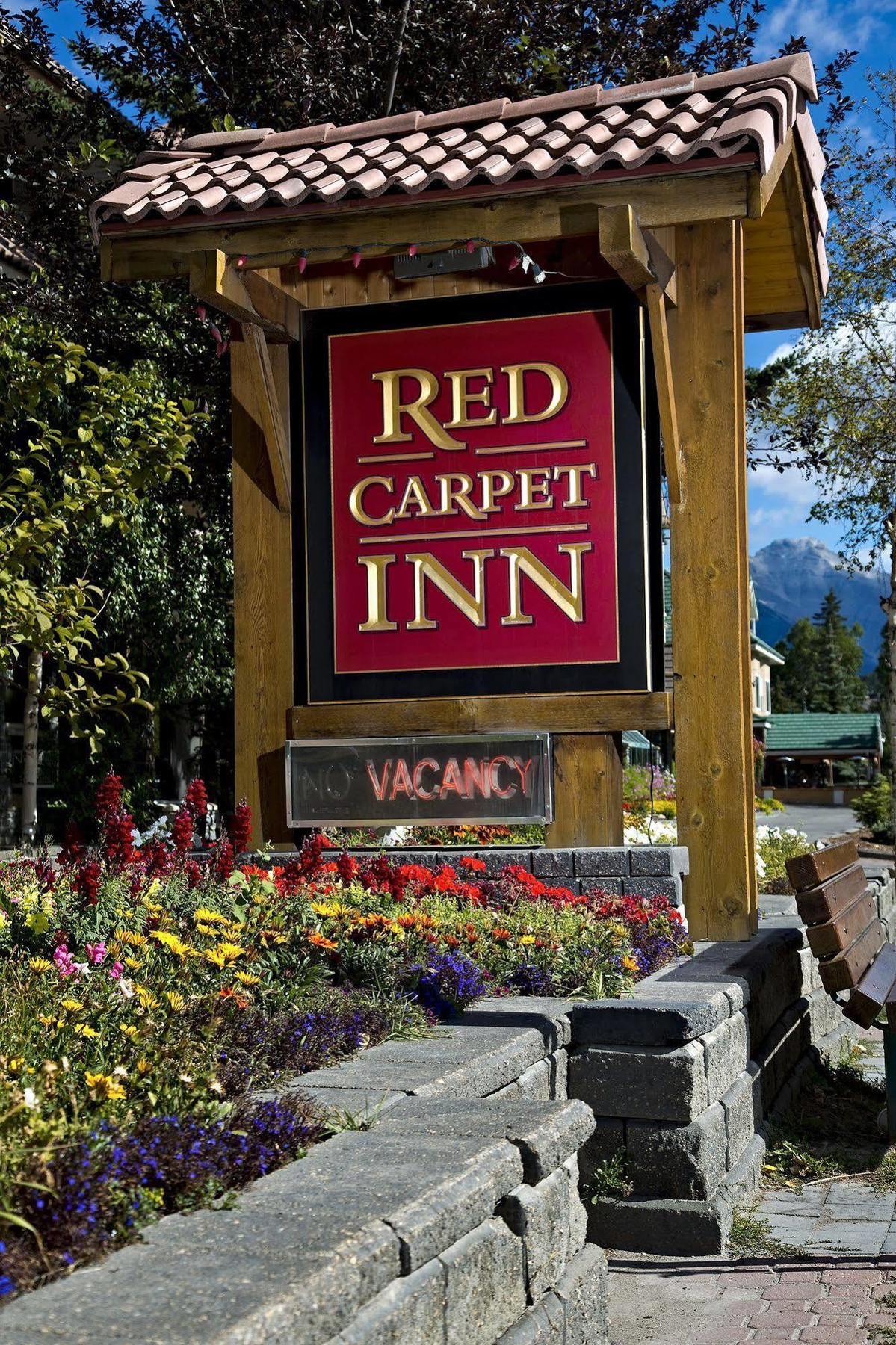Red Carpet Hotel 3*